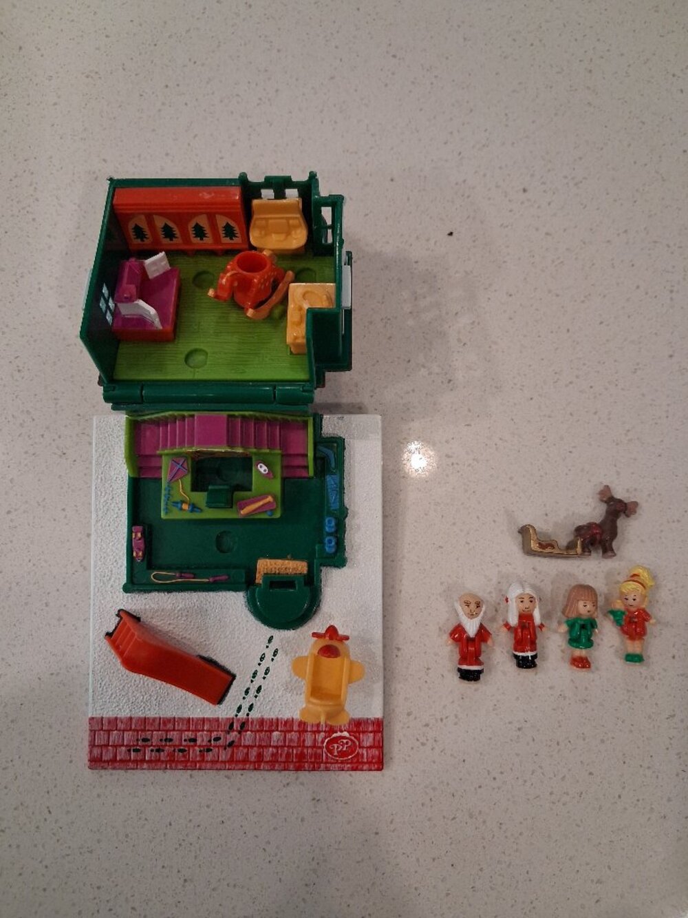 1993 Polly Pocket Santa's Workshop